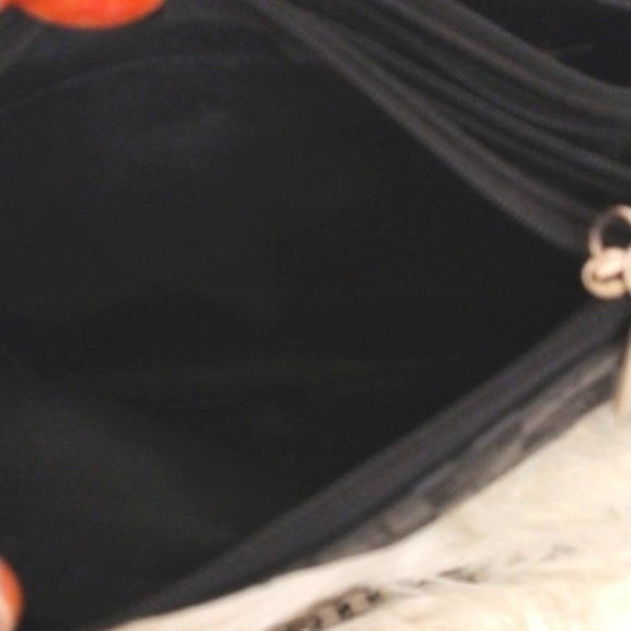 BORGHESE ROMA Crossbody Satin GEO w Shoulder Strap Chain & Faux Fur Pom Charm - Picture 8 of 14